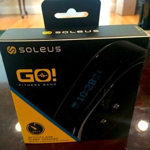 Soleus GO Fitness Band and Sleep Tracker